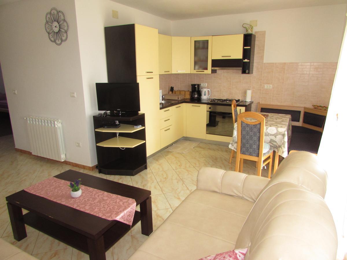 Apartments Goga Umag Exteriör bild