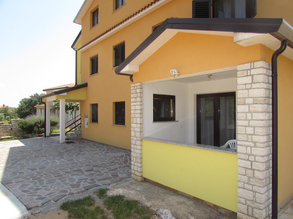 Apartments Goga Umag Exteriör bild