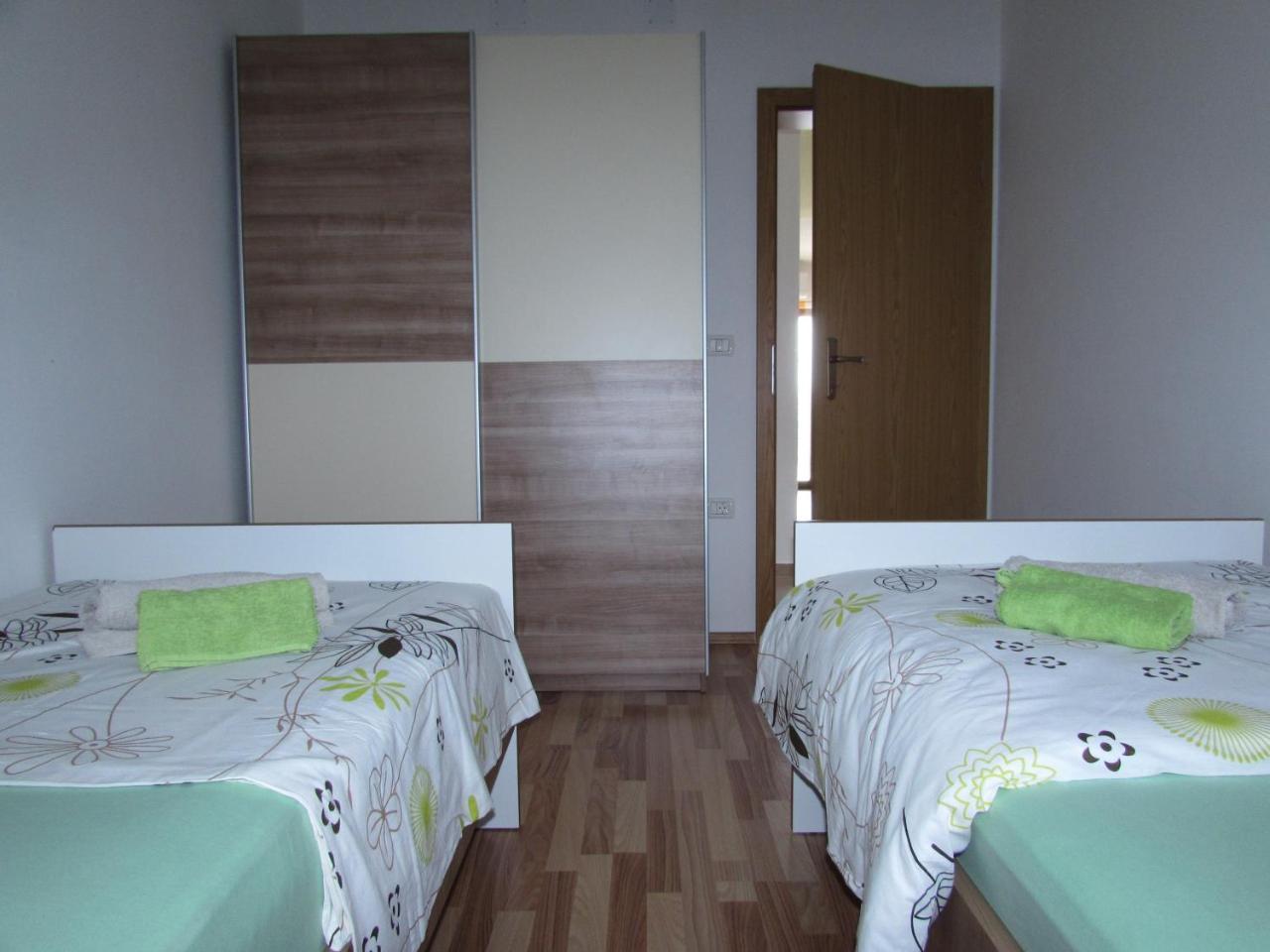 Apartments Goga Umag Exteriör bild