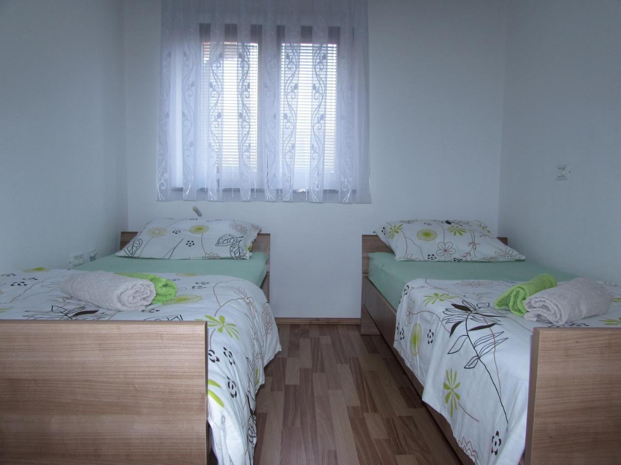 Apartments Goga Umag Exteriör bild